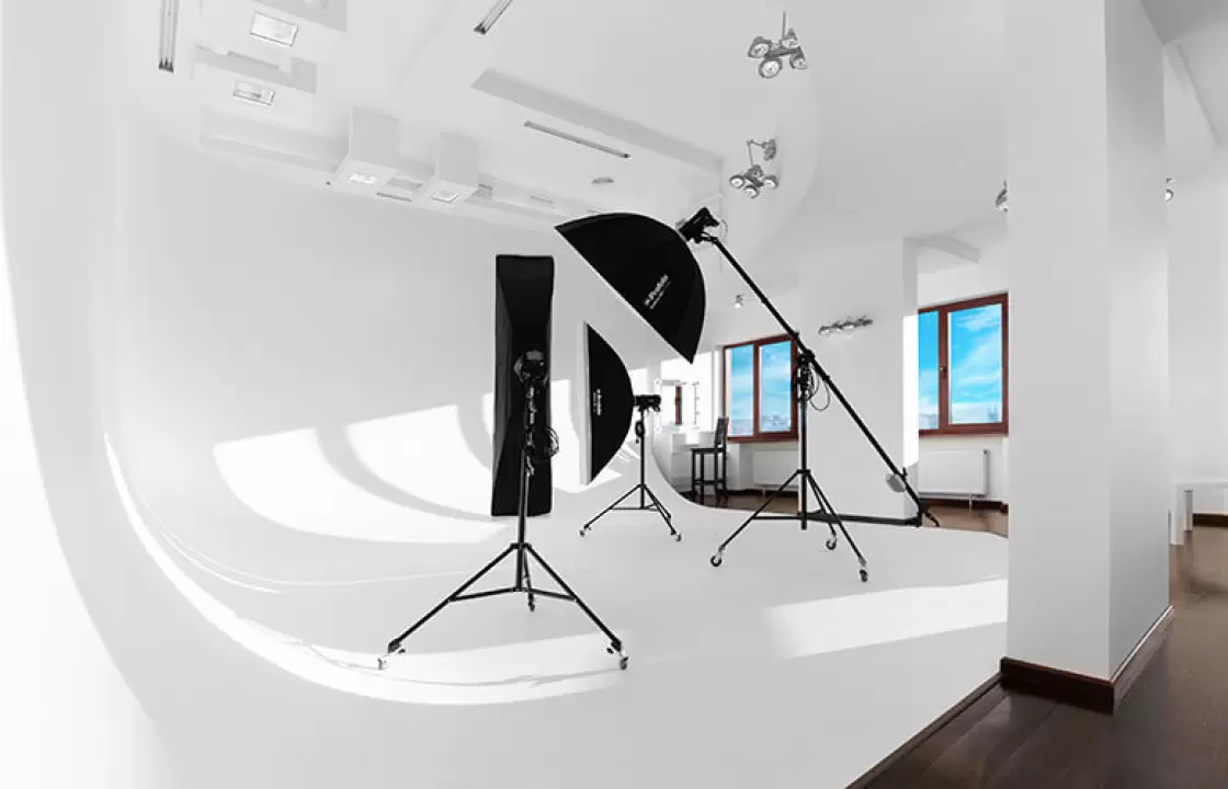Фотостудия Aderstudio зал White L, Ракурс 1/5